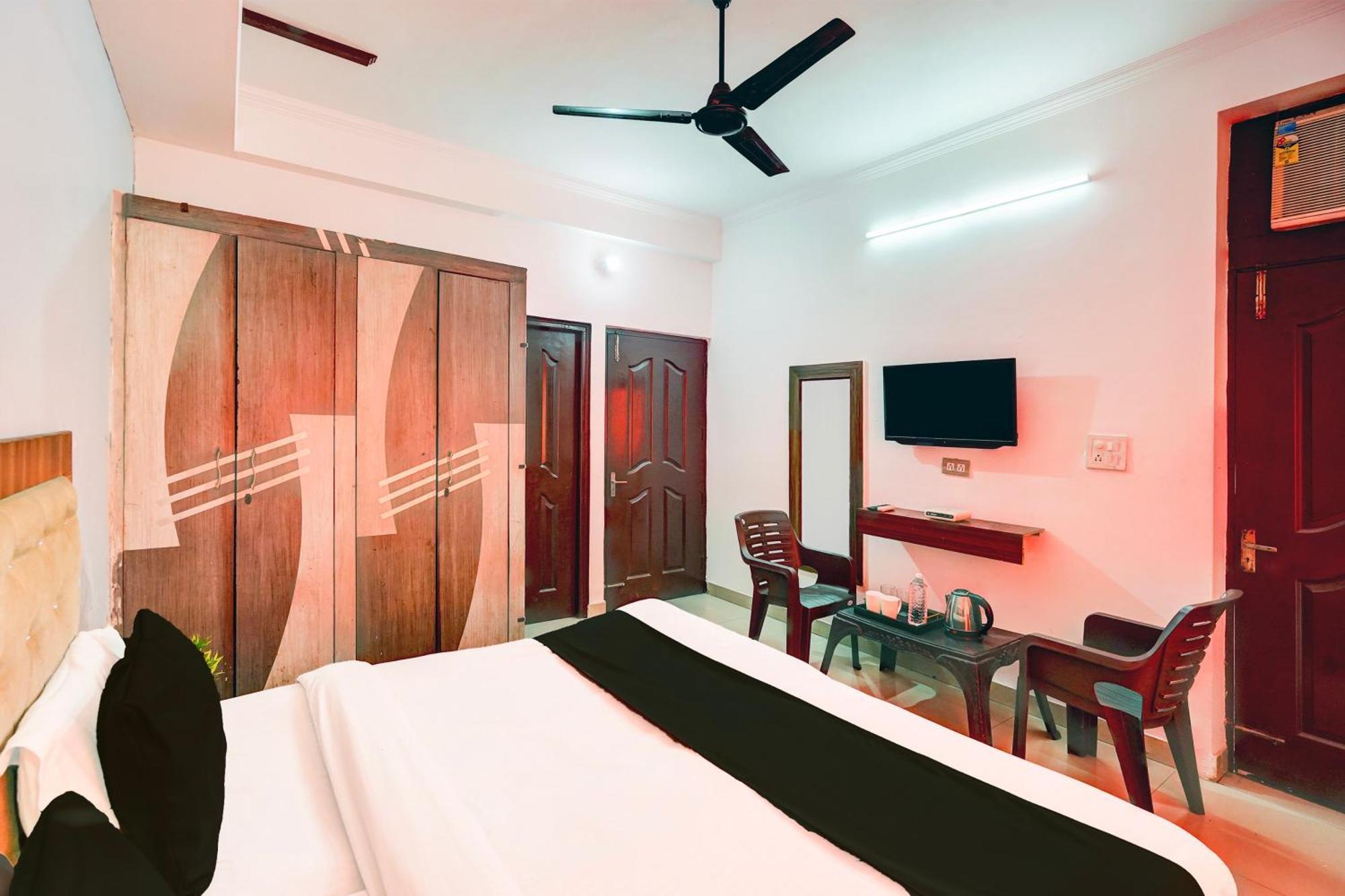 Super Hotel O Palm 데라둔 외부 사진
