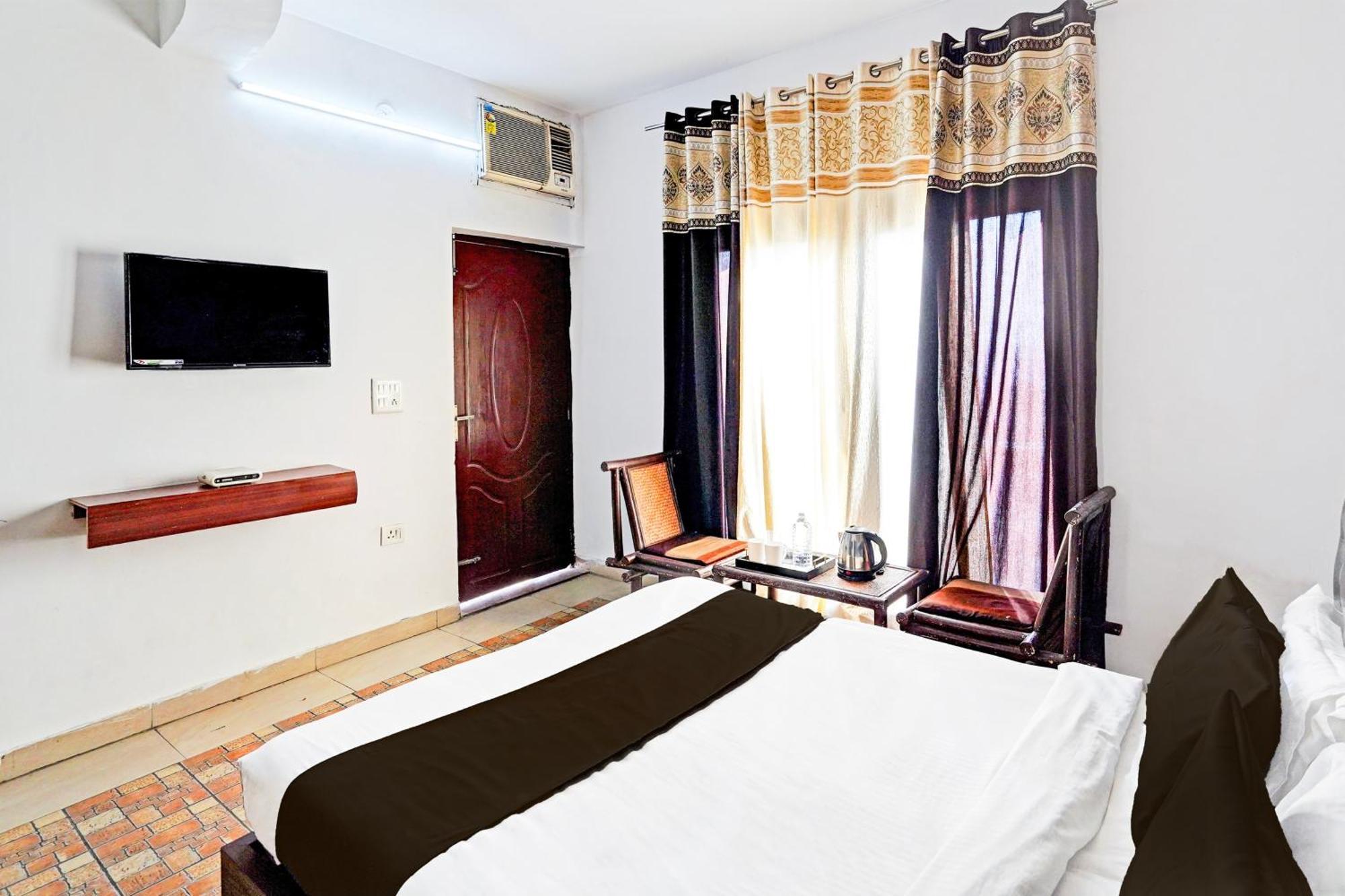 Super Hotel O Palm 데라둔 외부 사진