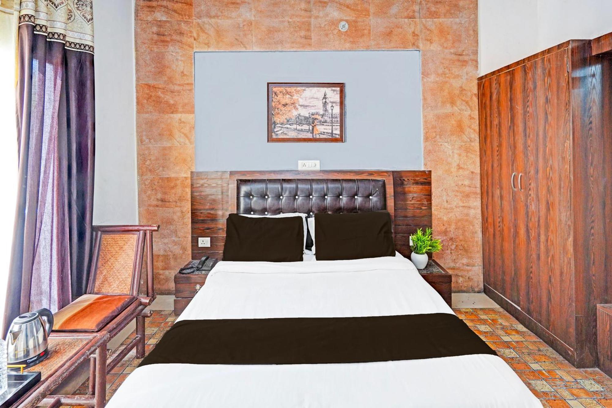 Super Hotel O Palm 데라둔 외부 사진